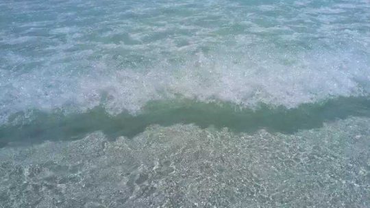 Thailand Brave, Thailand Happy – Remembering Our First Independent Overseas Tour, Thailand Self guided Tour Guide